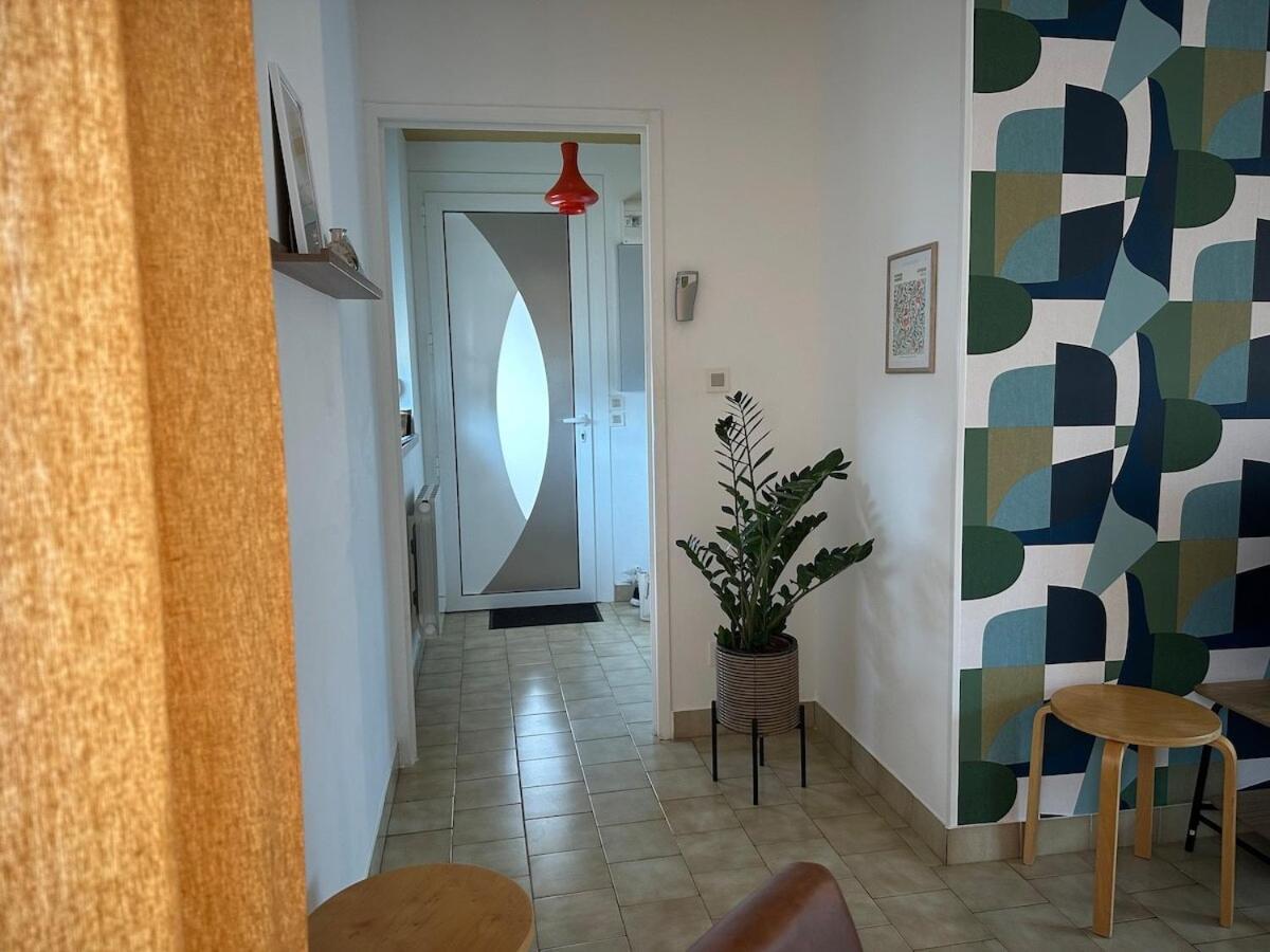 Maison Seventies Climatisee, Parking Prive Шабли Екстериор снимка